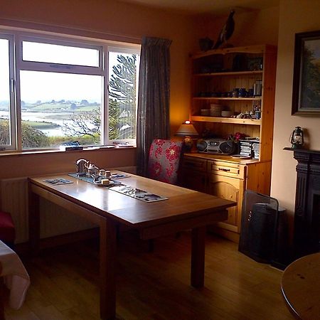 Seafield Farmhouse Kilbrittain Екстериор снимка