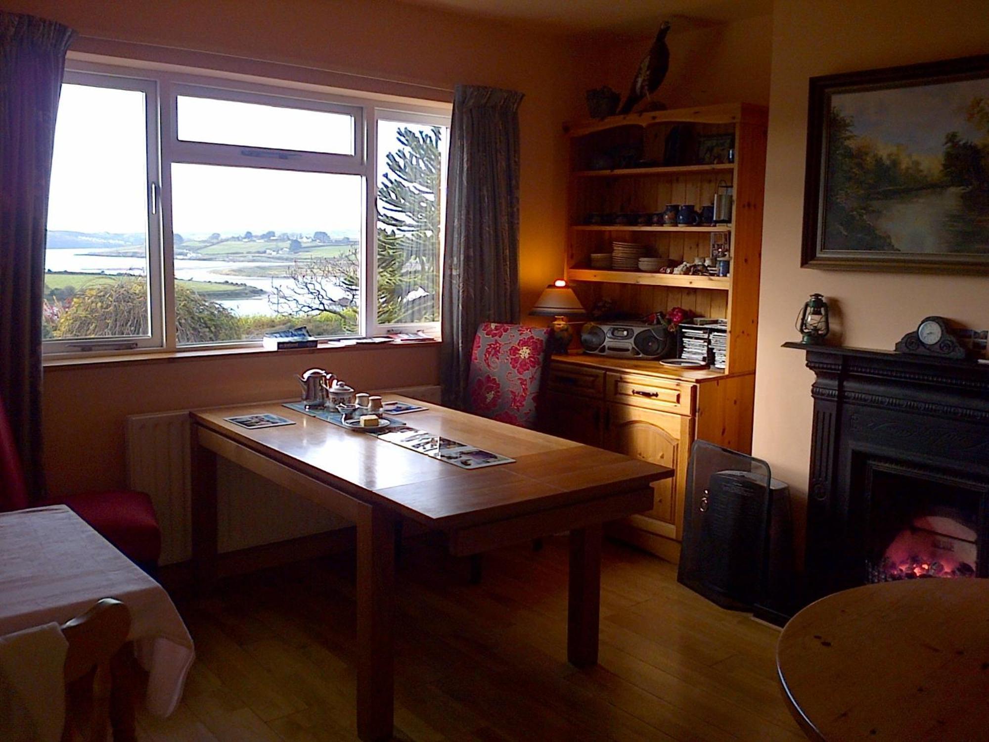 Seafield Farmhouse Kilbrittain Екстериор снимка