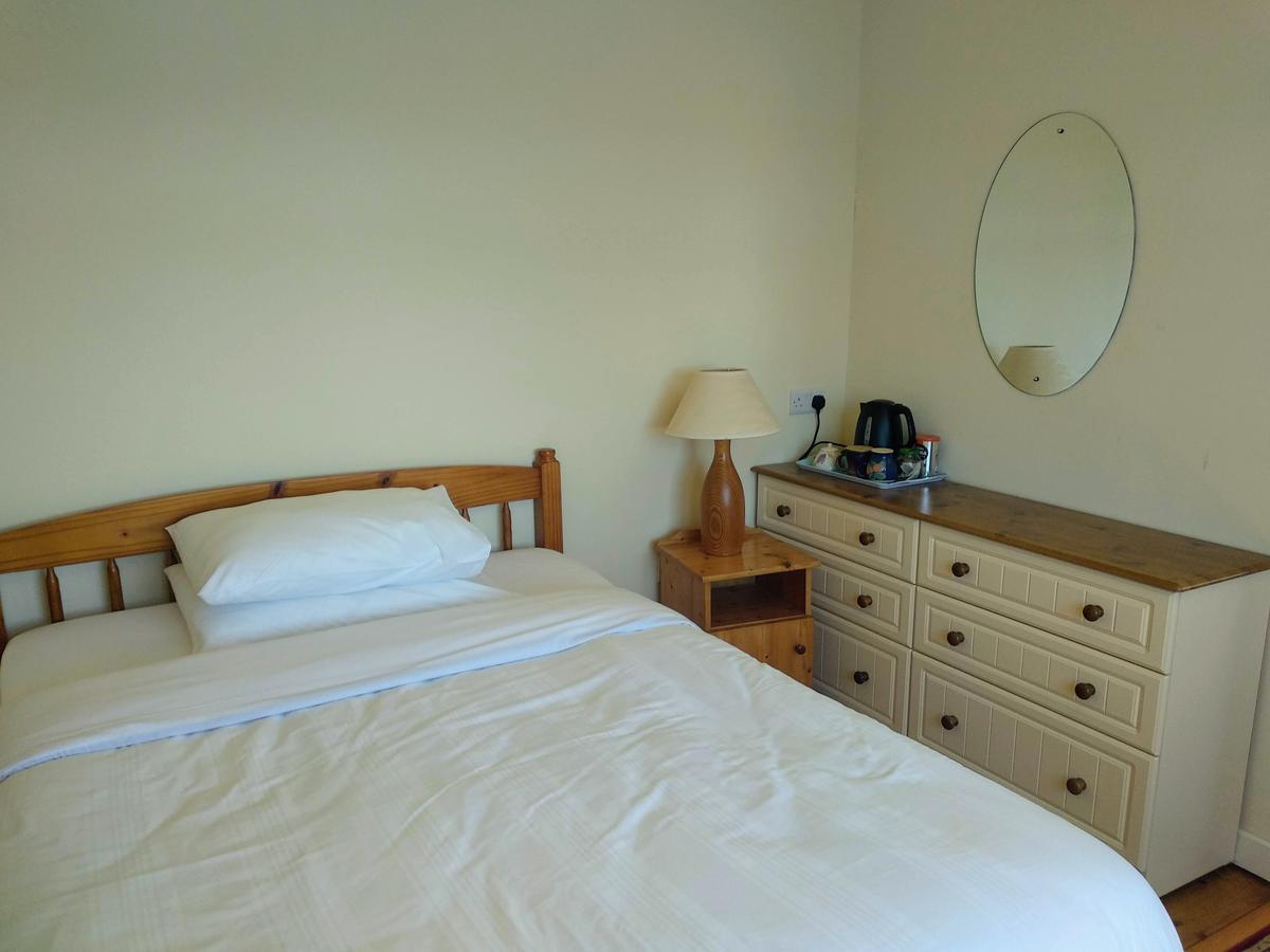 Seafield Farmhouse Kilbrittain Екстериор снимка